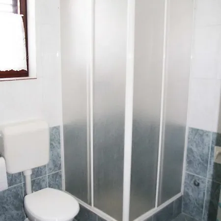 Apartment 4 Kukljica